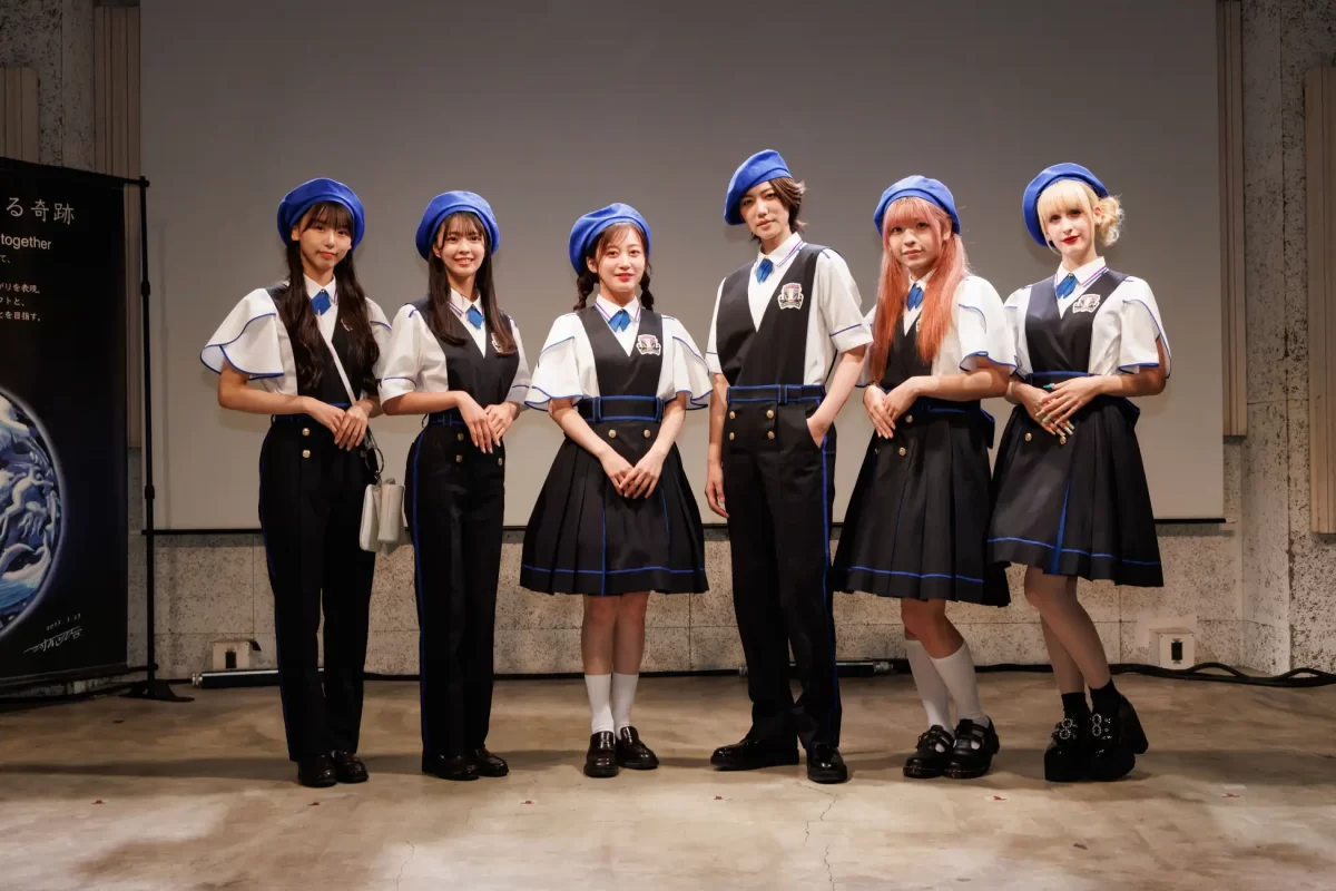 ユニフォーム着用イメージ